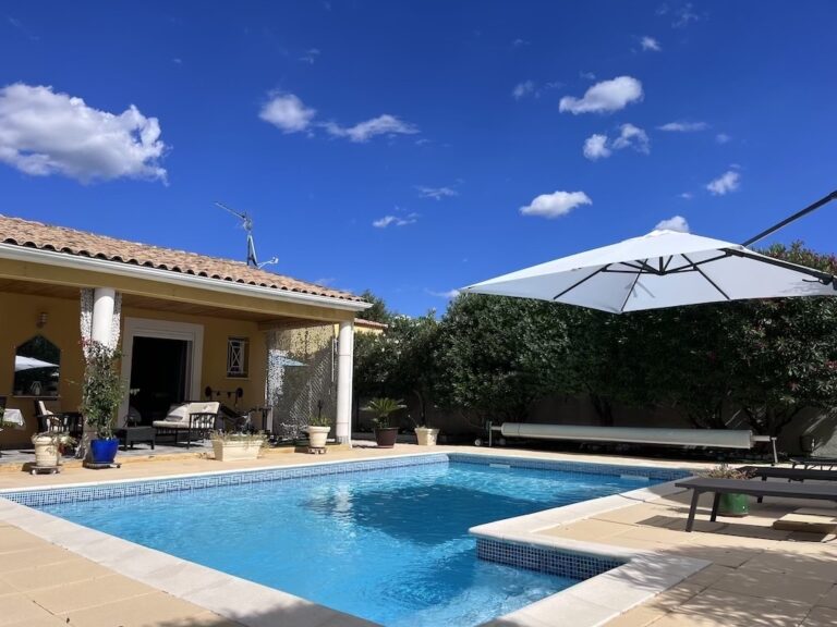 3251 0 Location villa vacances Teyran (34)